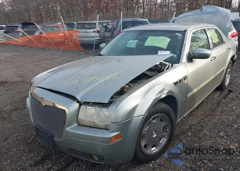 2006 Chrysler 300 Touring from USA, damaged, VIN 2C3KA53G86H136056